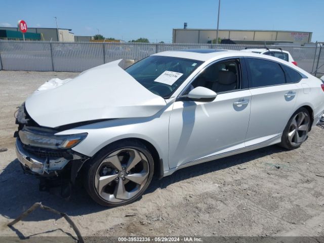 1HGCV2F91KA022667 Honda Accord Touring 2.0t