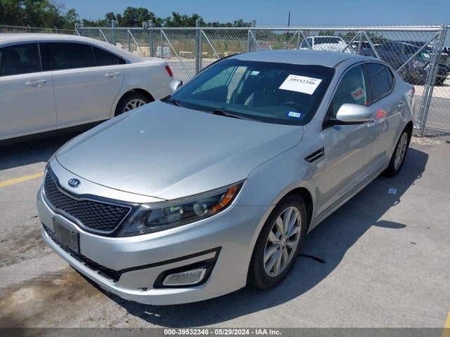 KIA OPTIMA EX 2015 5XXGN4A7XFG516828 Image 2