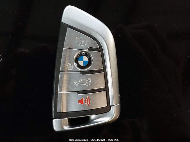 3MW5R1J03L8B22021 BMW 330I