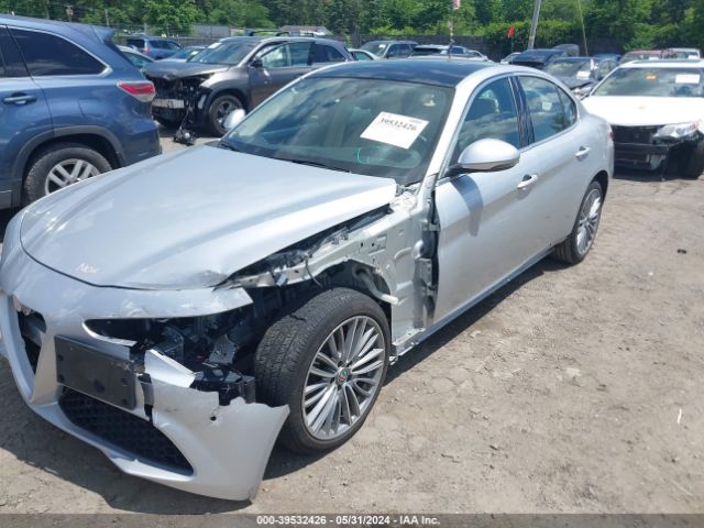 ZARFANBN0K7605326 Alfa Romeo Giulia Ti Lusso Awd