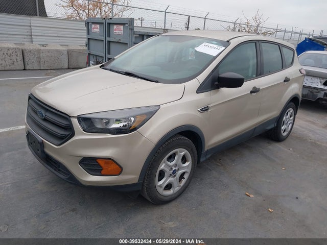 Ford ESCAPE S 2018 1FMCU0F76JUA36478 Image 2