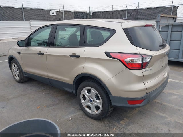Ford ESCAPE S 2018 1FMCU0F76JUA36478 Image 3