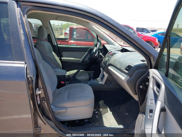 Subaru Forester 2.5i 2014 JF2SJAAC3EH444570 Image 5