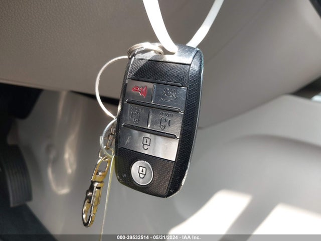 KIA SEDONA EX 2020 KNDMB5C12L6576204 Image 11