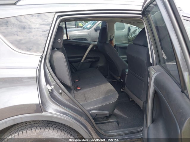 Toyota Rav4 Xle 2018 2T3WFREV3JW496796 Image 8