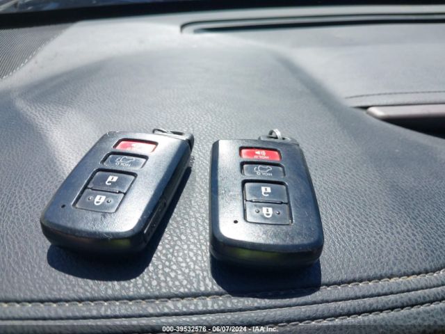5TDJZRFH1JS891166 Toyota Highlander Xle
