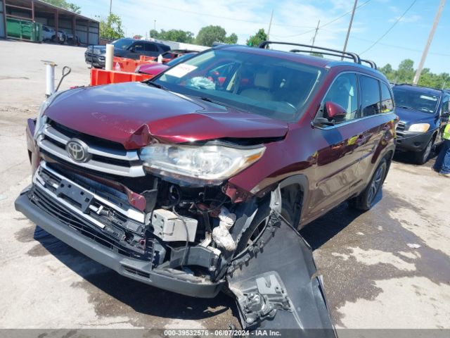 5TDJZRFH1JS891166 Toyota Highlander Xle