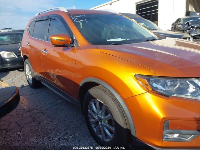 Nissan ROGUE SV 2018 5N1AT2MT2JC806476 Image 13