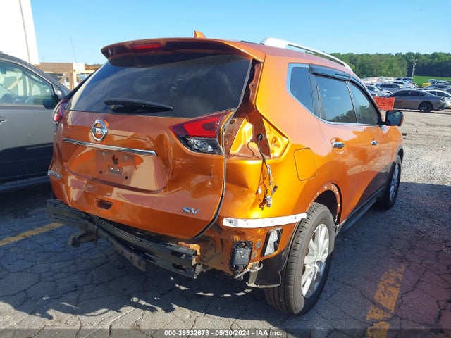 Nissan ROGUE SV 2018 5N1AT2MT2JC806476 Image 4