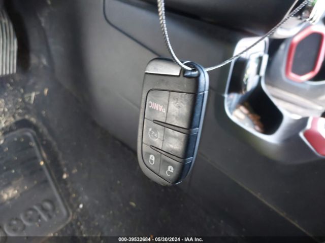 ZACCJBCTXGPD98382 Jeep Renegade Trailhawk