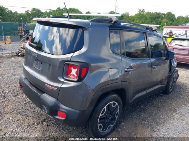 ZACCJBCTXGPD98382 Jeep Renegade Trailhawk