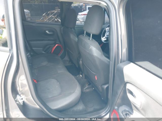 ZACCJBCTXGPD98382 Jeep Renegade Trailhawk