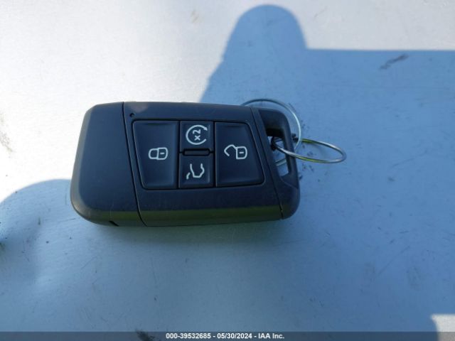 3VVLX7B24NM057999 Volkswagen Taos 1.5t Se