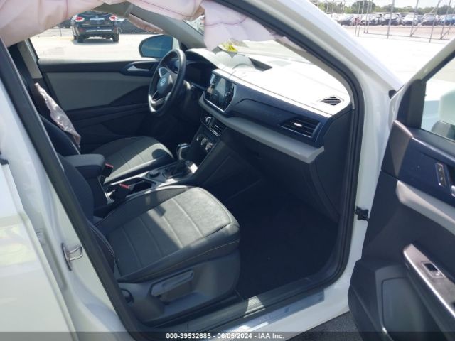 3VVLX7B24NM057999 Volkswagen Taos 1.5t Se