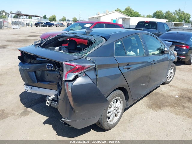 Toyota Prius Three 2016 JTDKARFU6G3010836 Image 4