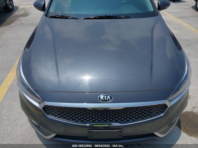 KNALB4J17J5103990 KIA Cadenza Premium