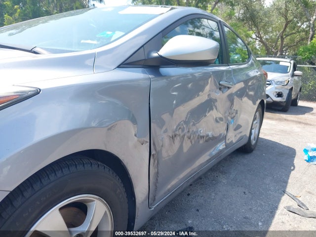 Hyundai ELANTRA SE 2015 5NPDH4AE8FH559335 Image 14