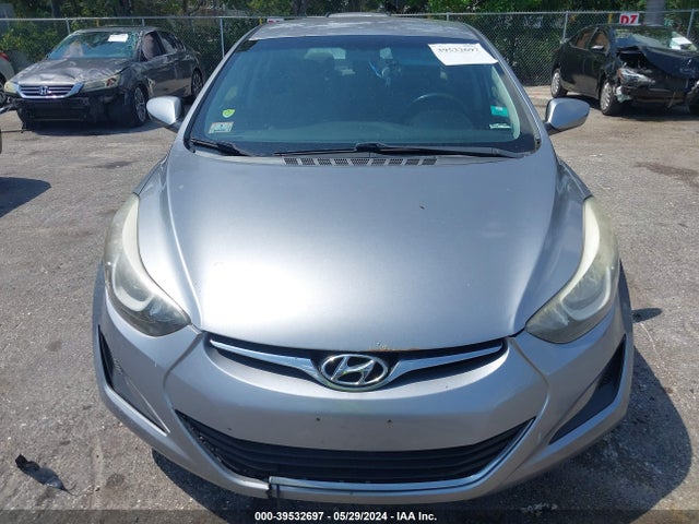Hyundai ELANTRA SE 2015 5NPDH4AE8FH559335 Image 17