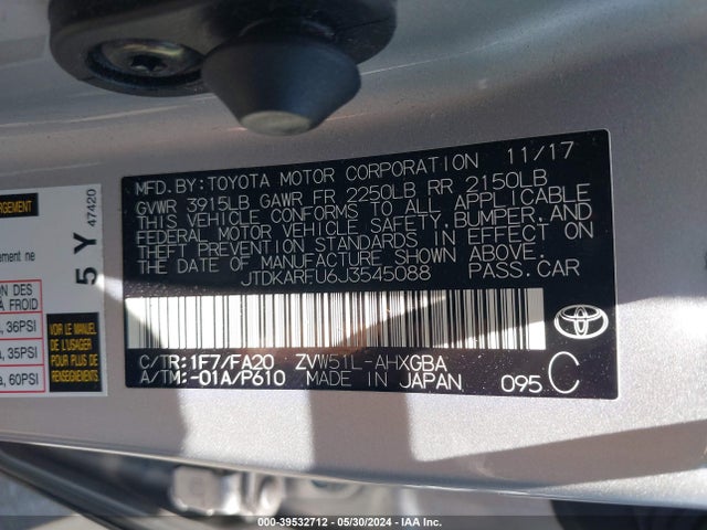 Toyota Prius Three 2018 JTDKARFU6J3545088 Image 9