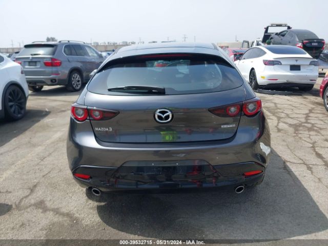 JM1BPALL4N1518517 Mazda Mazda3 Preferred