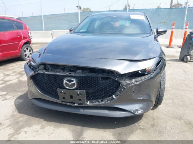 JM1BPALL4N1518517 Mazda Mazda3 Preferred