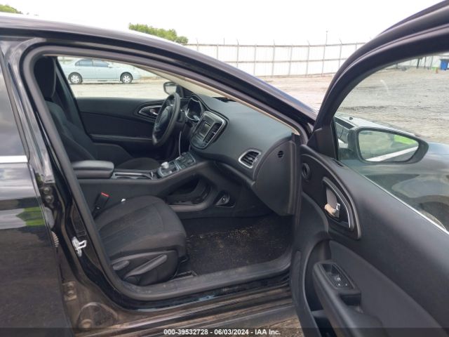 1C3CCCABXFN747966 Chrysler 200 Limited