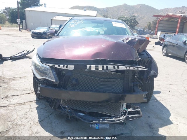 KIA Optima Lx 2018 5XXGT4L31JG200243 Image 12