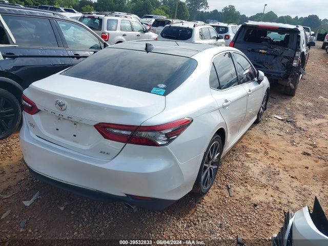 Toyota CAMRY XLE 2022 4T1F11AK5NU498916 Image 4