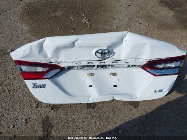 Toyota CAMRY LE 2022 4T1C11AK4NU654009 Image 12