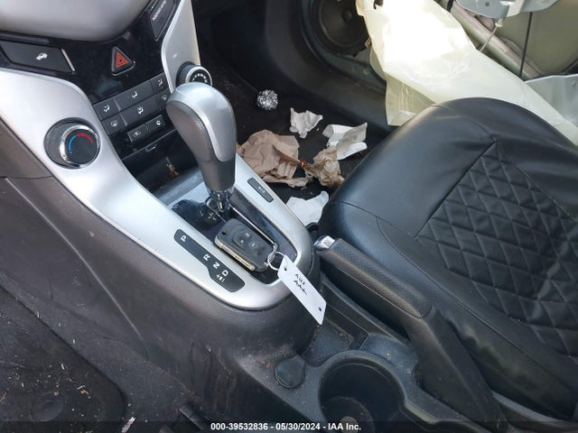 Chevrolet Cruze 1lt Auto 2015 1G1PC5SB6F7300443 Image 11