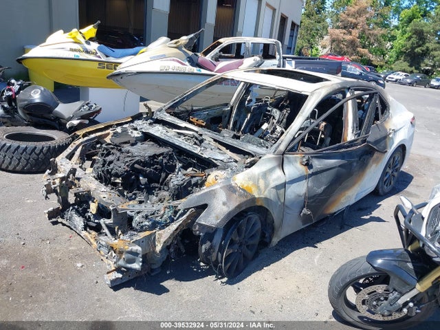 Toyota CAMRY LE 2019 4T1B11HK6KU758580 Image 2