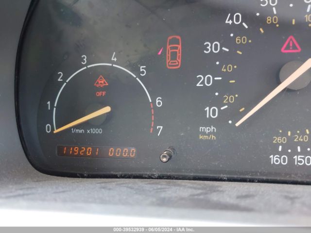 2002 SAAB 9-5 YS3EH49G623036436 Photo 6