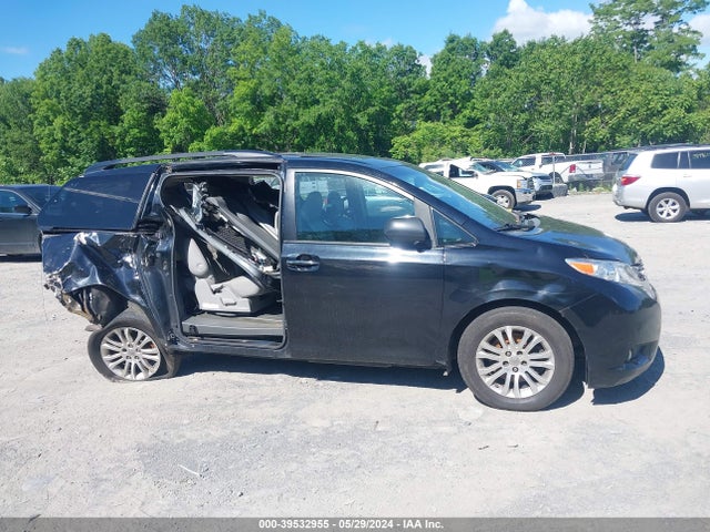 Toyota Sienna Xle 8 Passenger 2015 5TDYK3DC3FS616574 Image 12