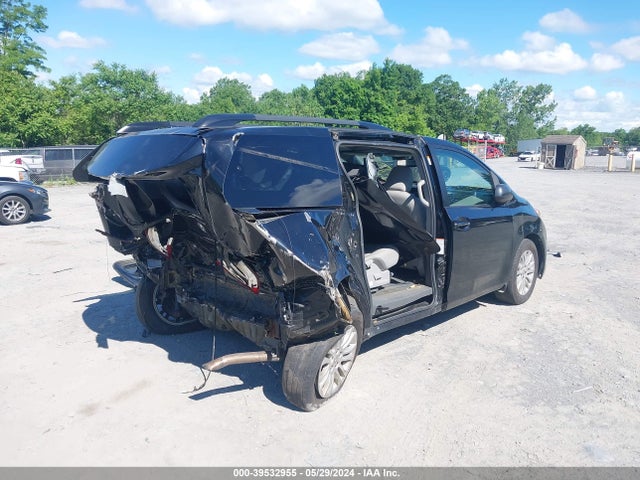 Toyota Sienna Xle 8 Passenger 2015 5TDYK3DC3FS616574 Image 4