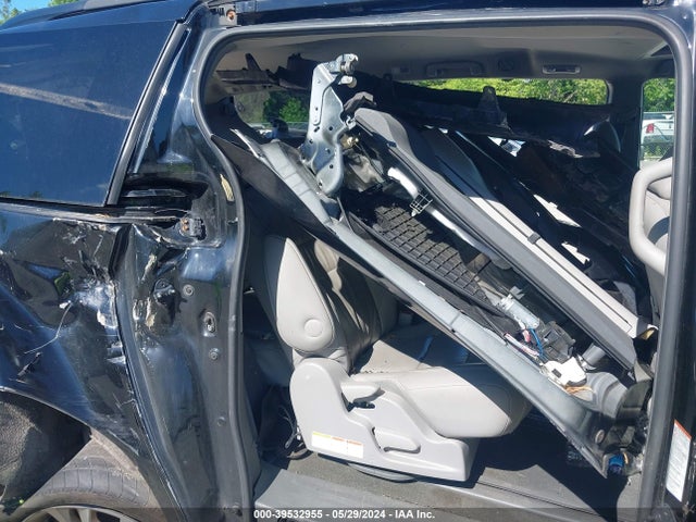 Toyota Sienna Xle 8 Passenger 2015 5TDYK3DC3FS616574 Image 8