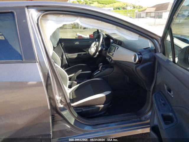 3N1CN8EV5ML862921 Nissan Versa Sv Xtronic Cvt