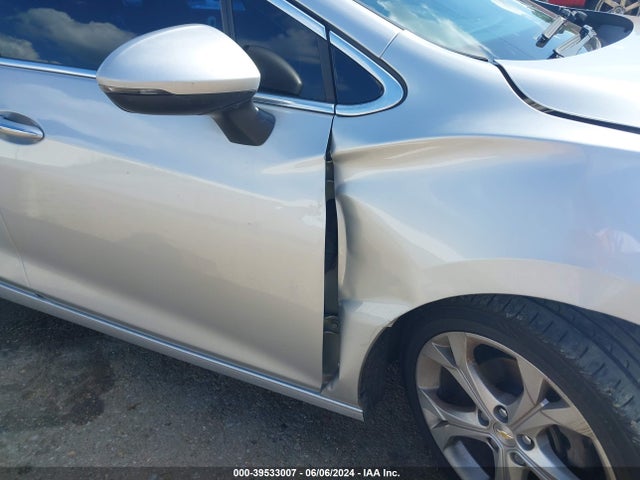 Chevrolet Cruze Premier Auto 2018 3G1BF6SM7JS540684 Image 21