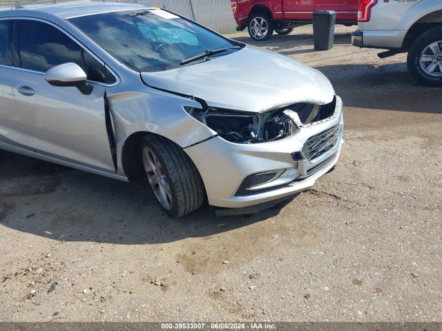 Chevrolet Cruze Premier Auto 2018 3G1BF6SM7JS540684 Image 6
