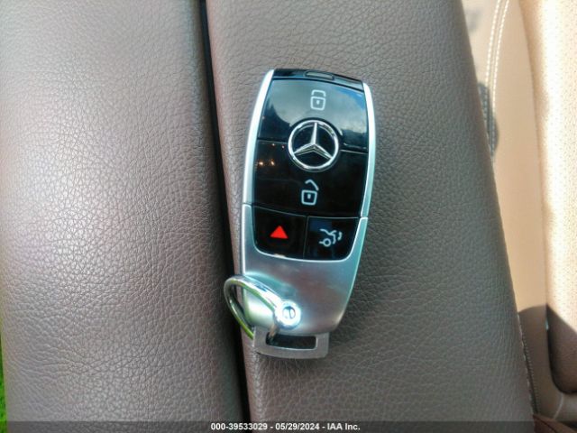 WDDZF4KB9JA478673 Mercedes-Benz E 300 4matic
