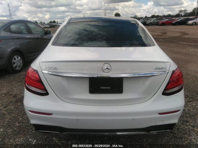 WDDZF4KB9JA478673 Mercedes-Benz E 300 4matic