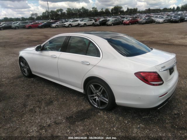 WDDZF4KB9JA478673 Mercedes-Benz E 300 4matic