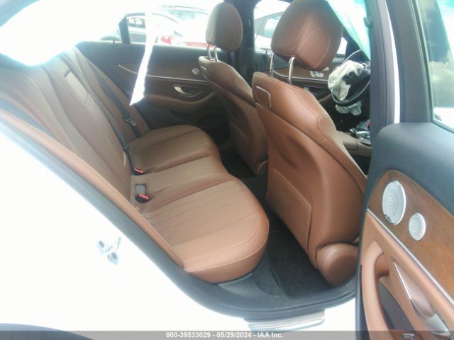 WDDZF4KB9JA478673 Mercedes-Benz E 300 4matic