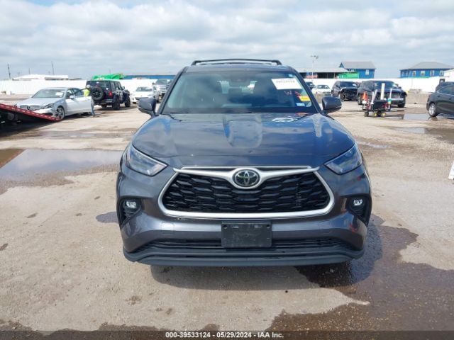 5TDKDRBH7PS504217 Toyota Highlander Le