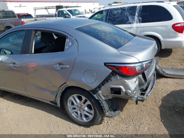 3MYDLBZV3GY122047 Scion IA