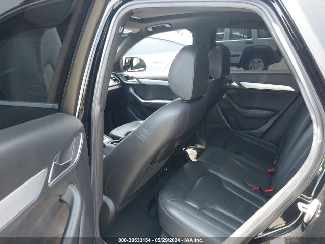 WA1HCCFS6JR007322 Audi Q3 2.0t Premium/2.0t Sport Premium