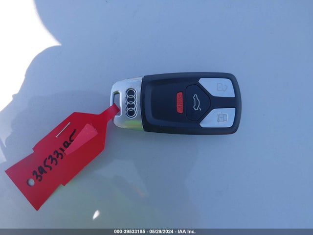 WAUBNCF5XJA054235 Audi A5 2.0t Premium