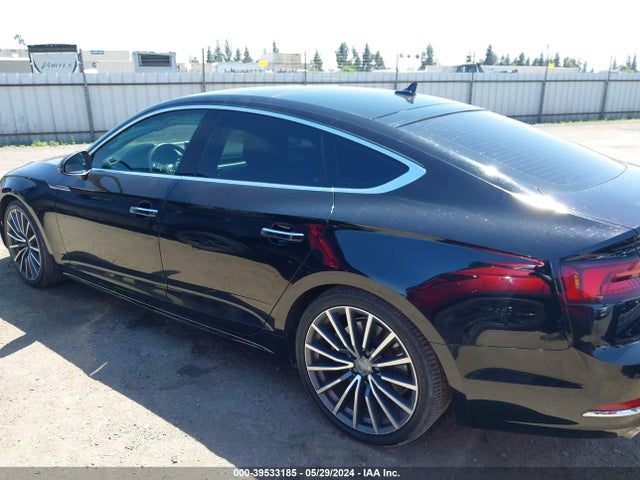 WAUBNCF5XJA054235 Audi A5 2.0t Premium
