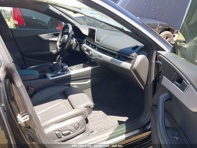 WAUBNCF5XJA054235 Audi A5 2.0t Premium