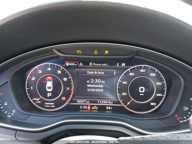 WAUBNCF5XJA054235 Audi A5 2.0t Premium