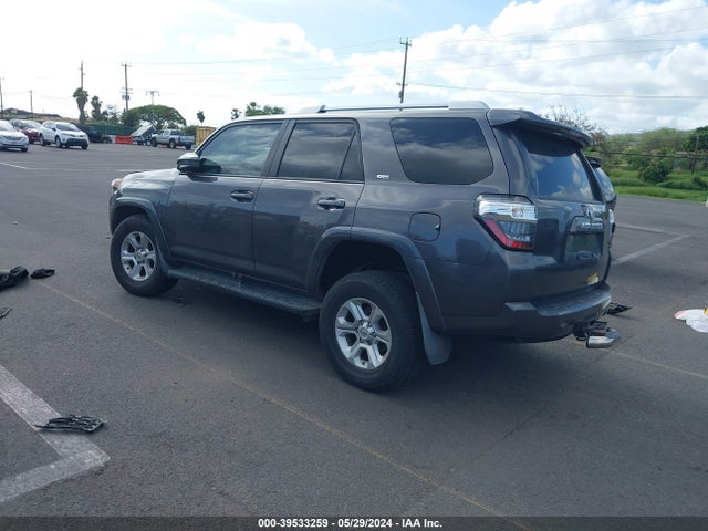 Toyota 4RUNNER SR5 2018 JTEZU5JR4J5167838 Image 3